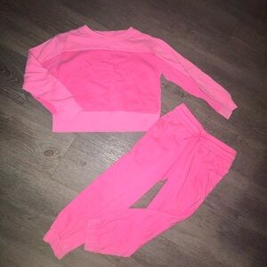 Girls pink sweatsuit outfit.  Size 6/6X.
